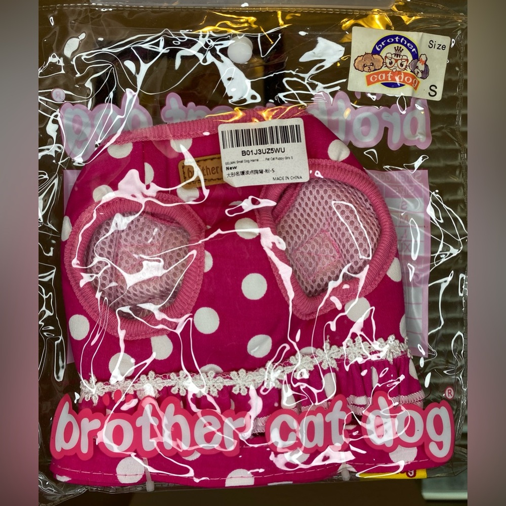 Brand new Hot Pink dog harness with leash Size Small